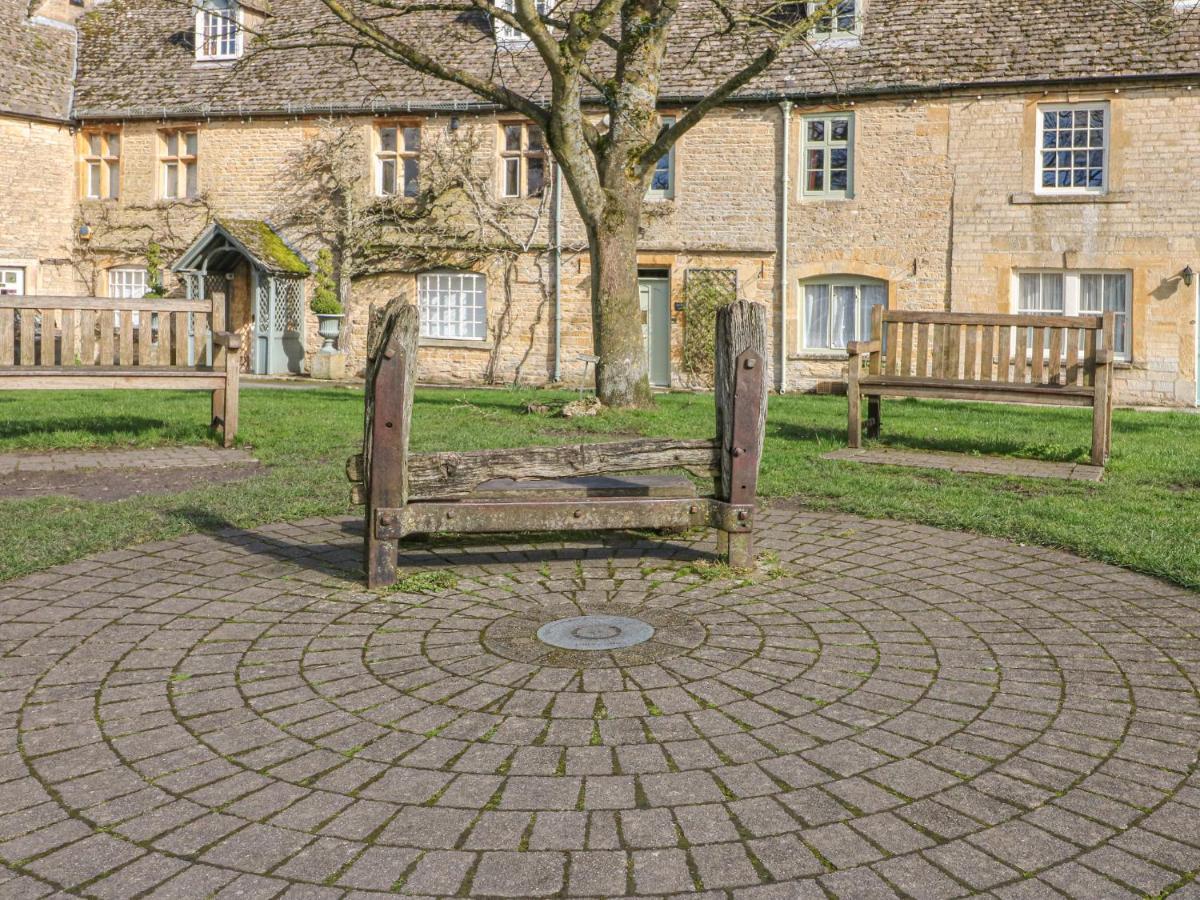Evenlode Cottage Cheltenham Exteriör bild